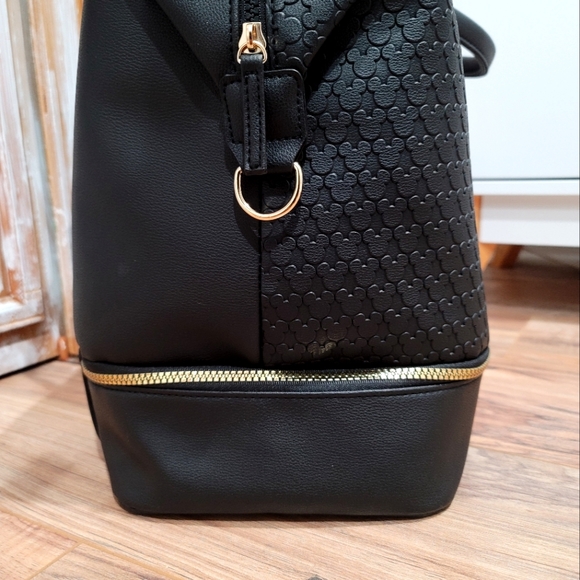 NWT Disney Mickey Mouse Embossed Weekender - Picture 7 of 15